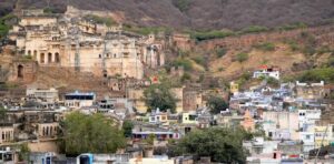 Visit Bundi : Things to do and places to see