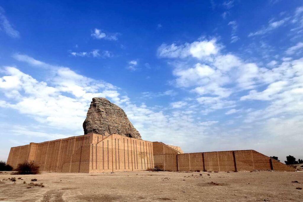 Ziggurat de Dur Kurigalzu, une visite à faire près de Bagdad